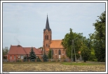 Pogorzelica - neogotycki kościół pw. św. Wojciecha Biskupa i Męczennika z 1886 r.