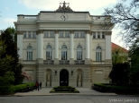 Collegium Novum Uniwersytetu Warszawskiego - dawny gmach Biblioteki UW.