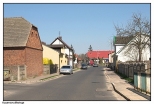 Kazimierz Biskupi - fragment typowej zabudowy małej wsi
