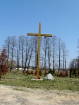 Krzyż w miejscu kościołą