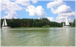 Pływanie kajakiem po jeziorze Wdzydze