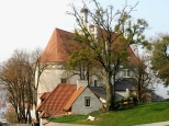 Kościół farny w jesiennym słońcu