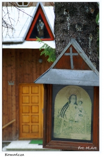 Komańcza - drewniany kościół parafialny w Komańczy p.w. św. Józefa