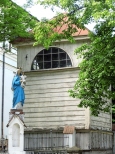 Zabytkowa dzwonnica z XIX w.