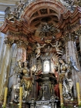 Ołtarz główny w wambierzyckiej bazylice mniejszej