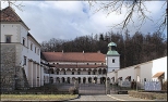 Zamek w  Suchej Beskidzkiej - May Wawel