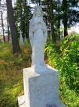 Unicki cmentarz z nagrobkami typu bruśniańskiego