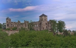 Rudno. Panorama ruin zamku Tenczyn.