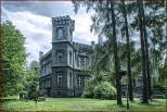Neogotycki pałac rodziny Larischów z 1882 roku w Bulowicach