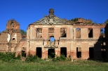 ruiny pałacu Fickensteinów