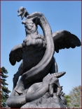 Zespół pałacowo parkowy w  Świerklańcu - rzeźby Fremieta