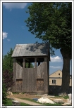 agw - drewniana dzwonnica kocioa w. Michaa Archanioa