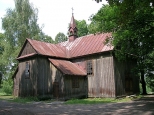 Drewniany kościół p.w. Najświętszego Serca Pana Jezusa z 1928r. w Sokolnikach.