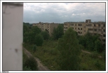 Komino - widok z okna radzieckiego bloku mieszkalnego
