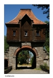 Krobielowice - Pałac Blücherów: brama prowadząca do pałacu