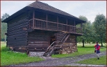 Grnolski Park Etnograficzny - spichlerz plebaski z  Wojkowic  Kocielnych