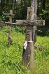 krzyże przy cerkwii w Koterce