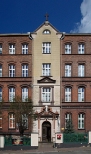 Mikow. Budynek szpitala w. Jzefa z lat 30tych ob. wieku.
