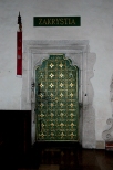 Krakw Mogia  klasztor cystersw - drzwi do zakrystii