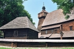 Kościół w Haczowie to największa drewniana gotycka świątynia w Polsce. Beskid Niski