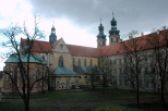 Lubi - czc klauzurowa klasztoru cystersw
