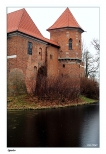 Oporw - pnogotycki zamek rycerski w Oporowie