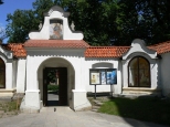 Sandomierz - koci w. Jozefa (brama wejciowa)