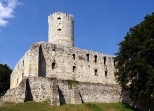 Zamek Lipowiec, dawna twierdza biskupw krakowskich.