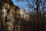 Ruiny Pałacy w Nieznanowicach