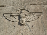 Relief przedstawiający Ikara na wapienniku w Ligocie Dolnej