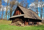 Grnolski Park Etnograficzny w Chorzowie na przedwioniu.