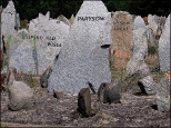 Mauzoleum - pomnik proj.  A.Haupt i F.Duszeńko. Obóz Zagłady w Treblince