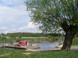 Prom na rzece Warta w Pogorzelicy.
