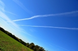 Samolotami malowane niebo nad Michałowicami