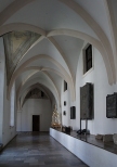 Tyniec. Wnętrze klasztoru benedyktyńskiego.