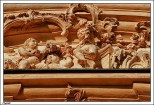 Ciążeń - rokokowy pałac biskupi _ fasada ogrodowa, półkolisty fronton dekorowany stiukowymi kompozycjami figuralnymi