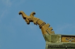 Jeden ze smokw zdobicych koci Wang w Karpaczu