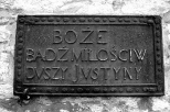 Piczw - epitafium na  cianie kruchty w klasztorze reformatw