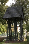 Kuchary - dzwonnica przy kościele św. Bartłomieja - Dzwonnica